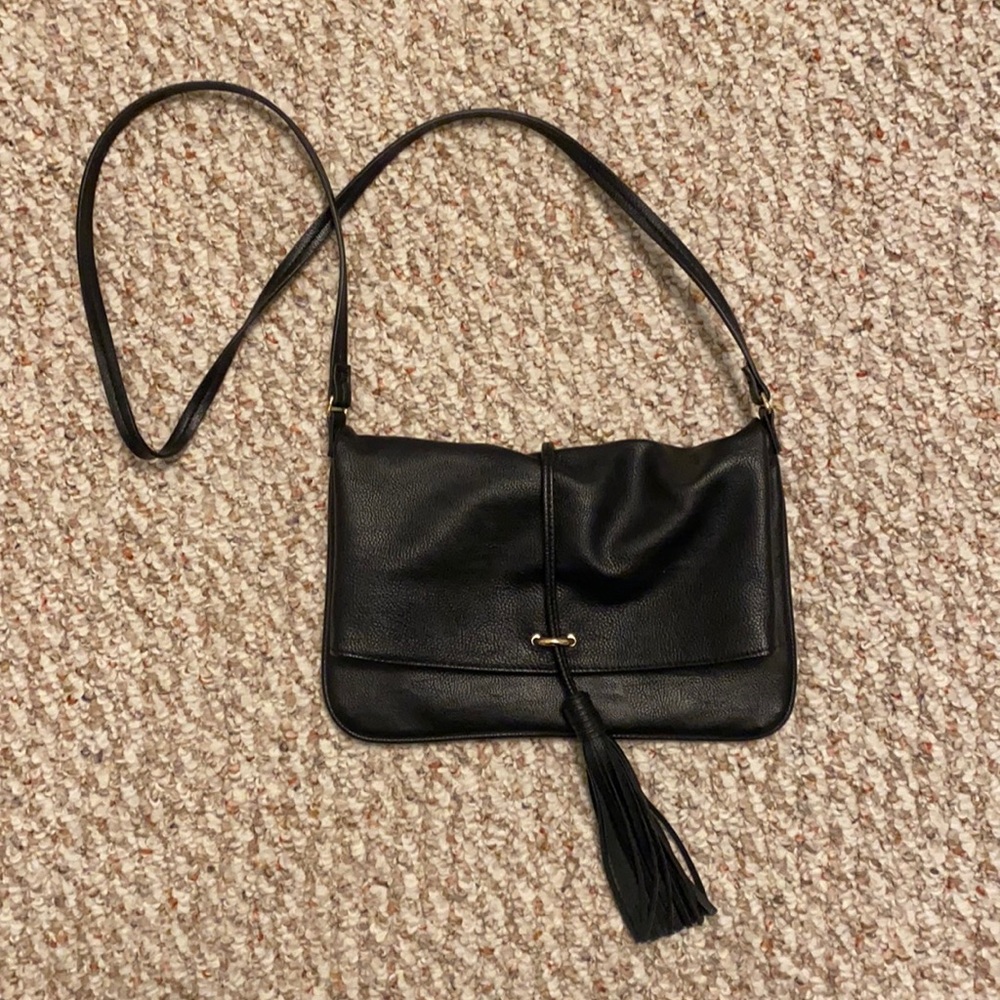 Black Tassel Purse